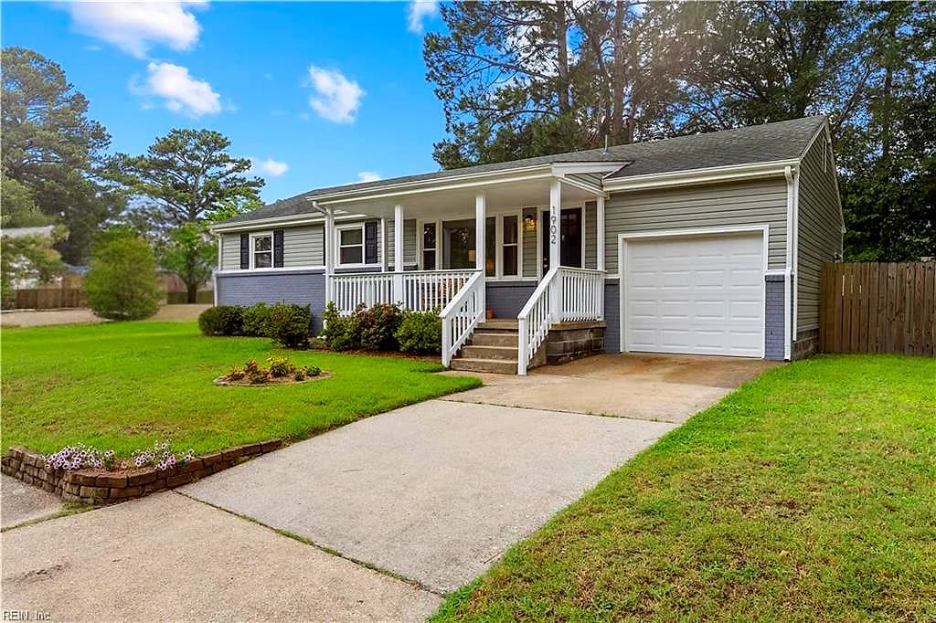 1902 Elmhurst LN, PORTSMOUTH VA 23701 - Photo 3