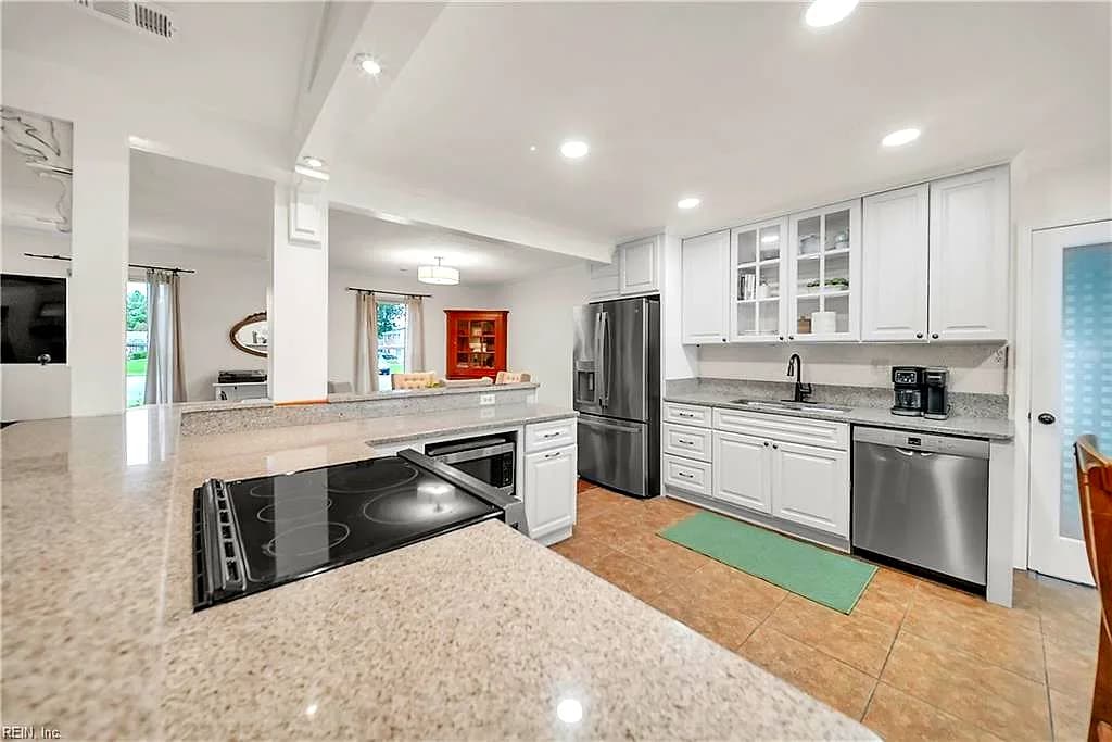 5300 Hogge CT, VIRGINIA BEACH VA 23464 thumb 12
