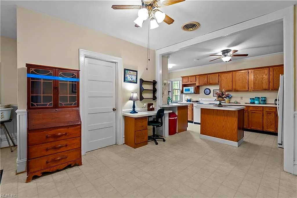 313 S Broad ST, SUFFOLK VA 23434 thumb 9