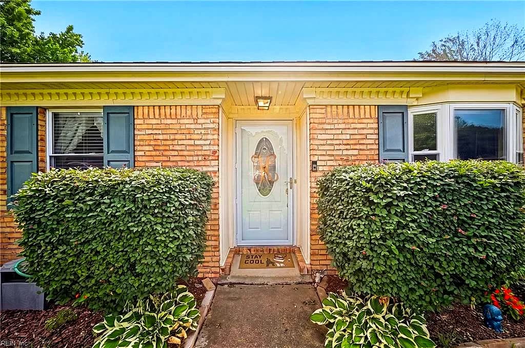 436 Beverly PL, VIRGINIA BEACH VA 23452 - Photo 4