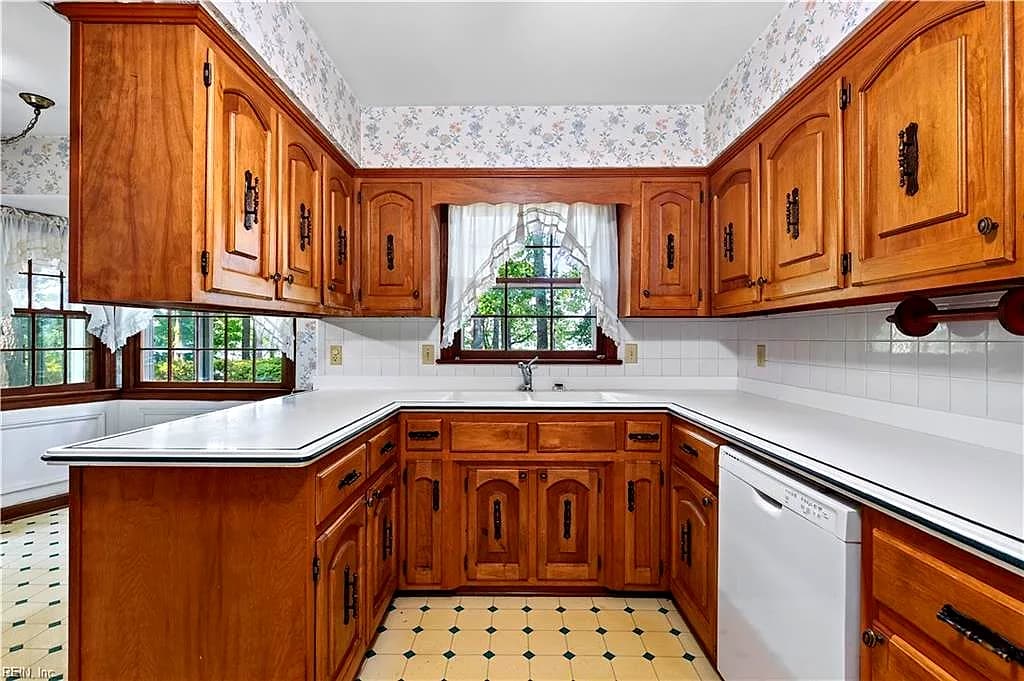 5252 Shenstone CIR, VIRGINIA BEACH VA 23455 thumb 7