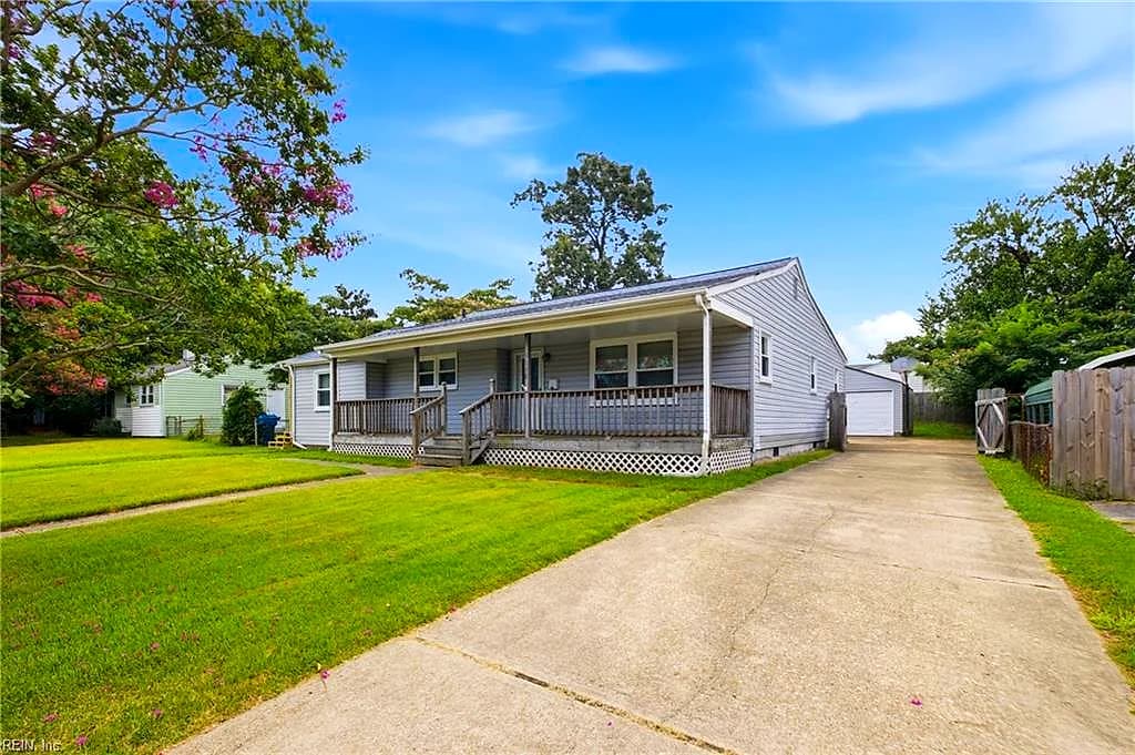 5545 Aragon DR, VIRGINIA BEACH VA 23455 - Photo 4