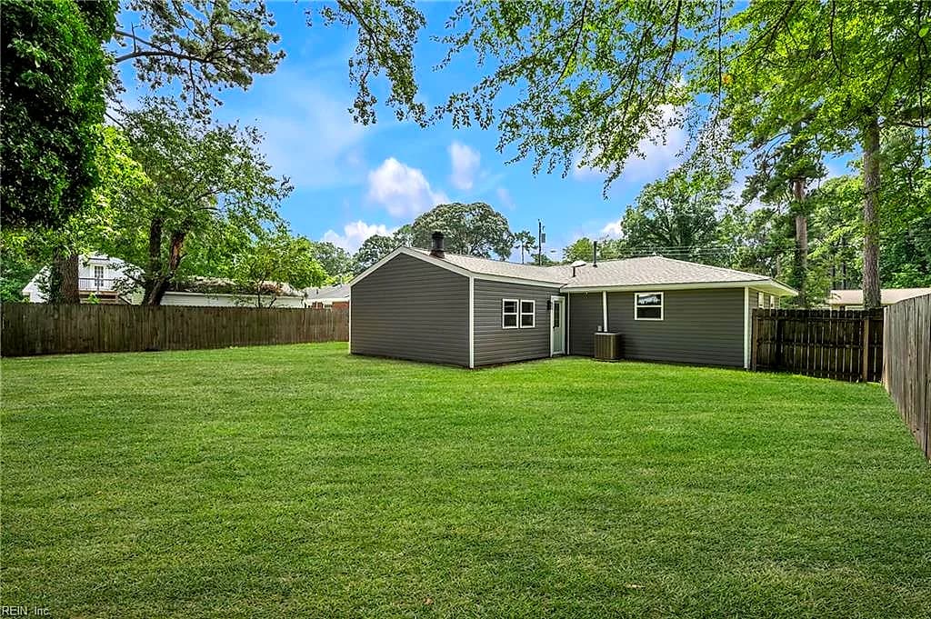1109 Santeetlah AVE, CHESAPEAKE VA 23325 - Photo 4