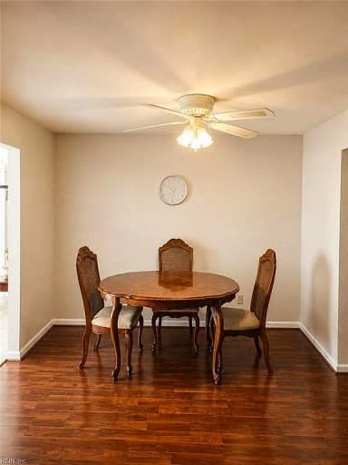 1213 Lakeview CT, CHESAPEAKE VA 23323 thumb 6