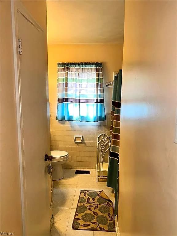 1213 Lakeview CT, CHESAPEAKE VA 23323 thumb 7