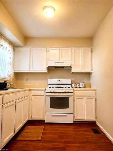 1213 Lakeview CT, CHESAPEAKE VA 23323 thumb 7