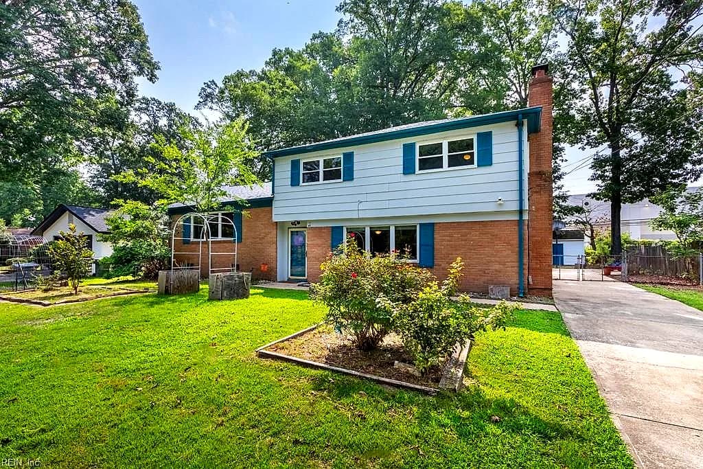 45 Azalea DR, HAMPTON VA 23669 - Photo 5