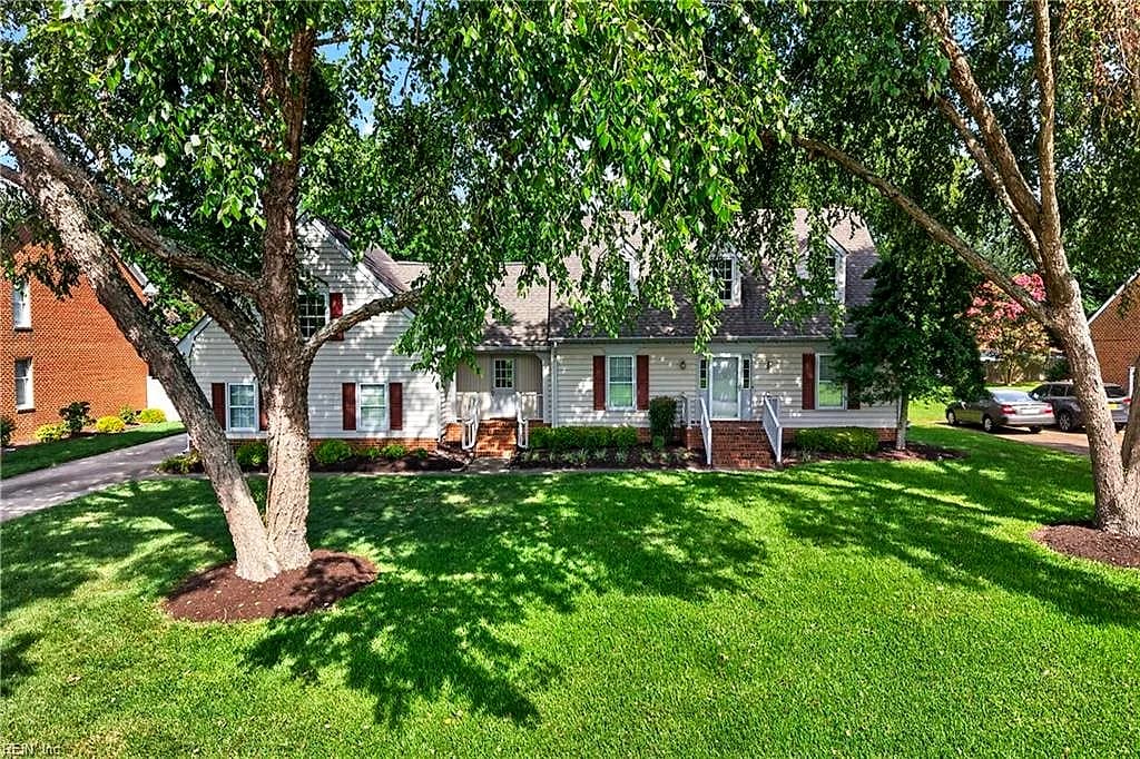 1416 Pine Grove LN, CHESAPEAKE VA 23321 - Main photo