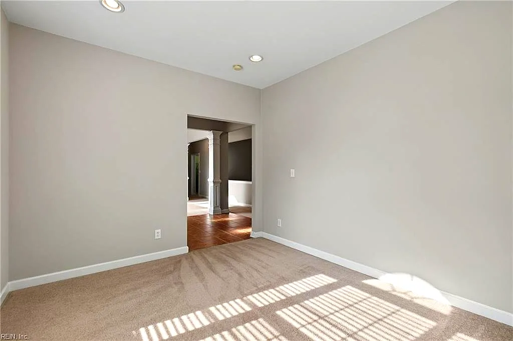 837 Greenfield LN, CHESAPEAKE VA 23322 thumb 7