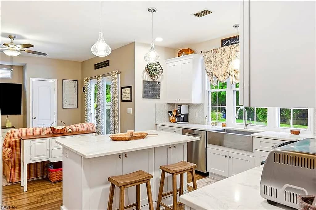 2107 Sunset Maple LN, CHESAPEAKE VA 23323 thumb 8