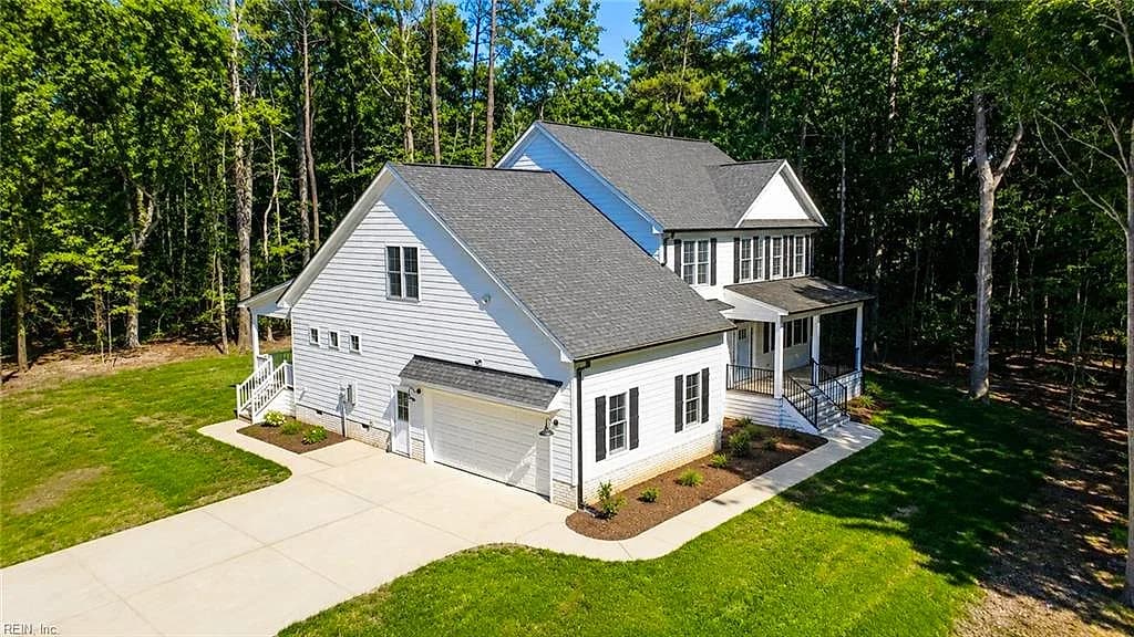 940 Dare RD, YORKTOWN VA 23692 - Main photo