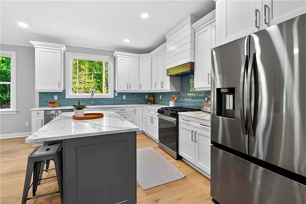 940 Dare RD, YORKTOWN VA 23692 thumb 7