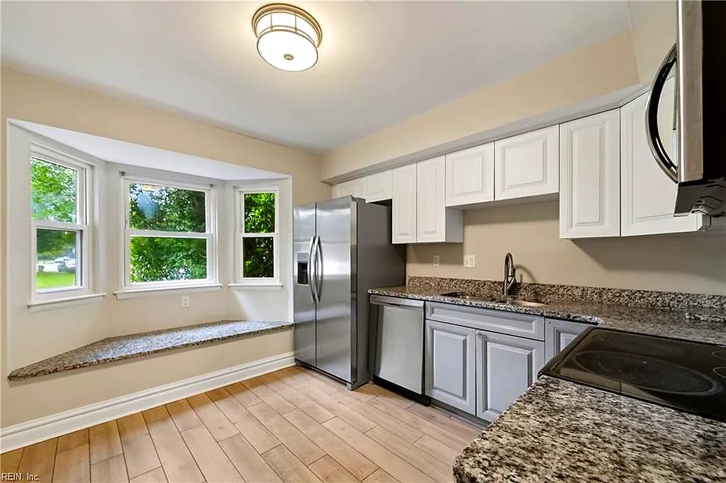 828 Biltmore DR, VIRGINIA BEACH VA 23454 thumb 11