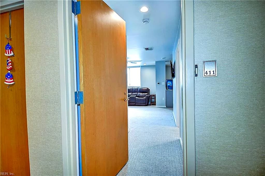 215 Brooke AVE #411, NORFOLK VA 23510 thumb 10