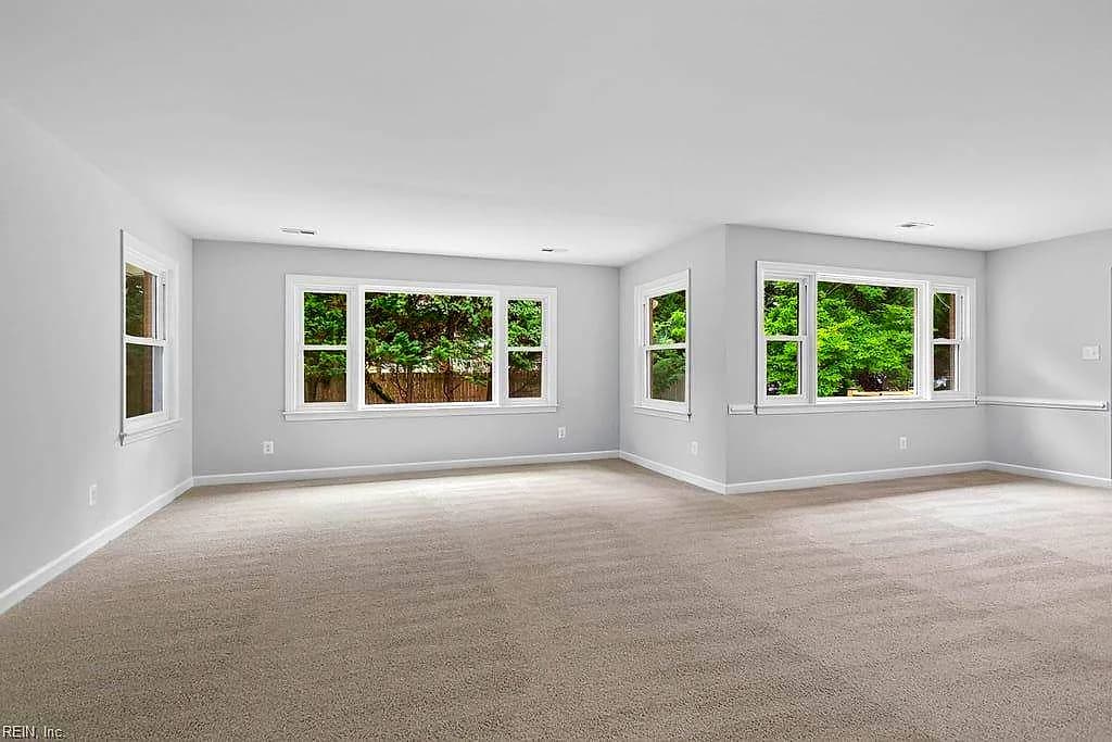 404 Ella Taylor RD, YORKTOWN VA 23692 thumb 8