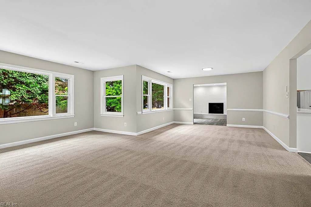 404 Ella Taylor RD, YORKTOWN VA 23692 thumb 9