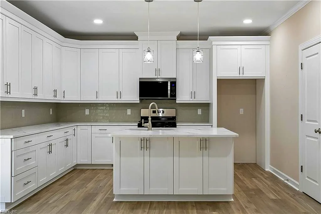 205 Basta DR, YORKTOWN VA 23692 thumb 11