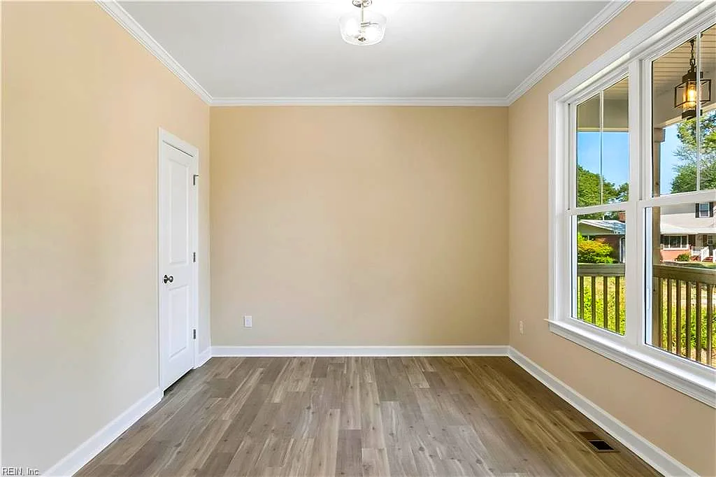 205 Basta DR, YORKTOWN VA 23692 thumb 7