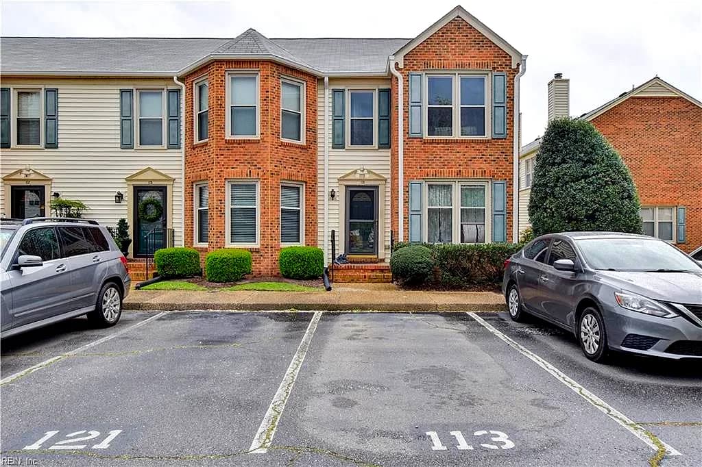 113 River Point LN, SUFFOLK VA 23434 - Photo 2