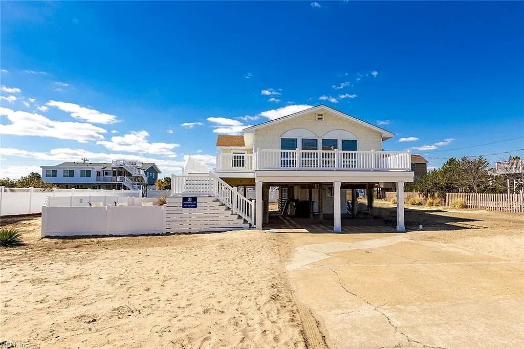 3661 Sandfiddler RD, VIRGINIA BEACH VA 23456 - Main photo