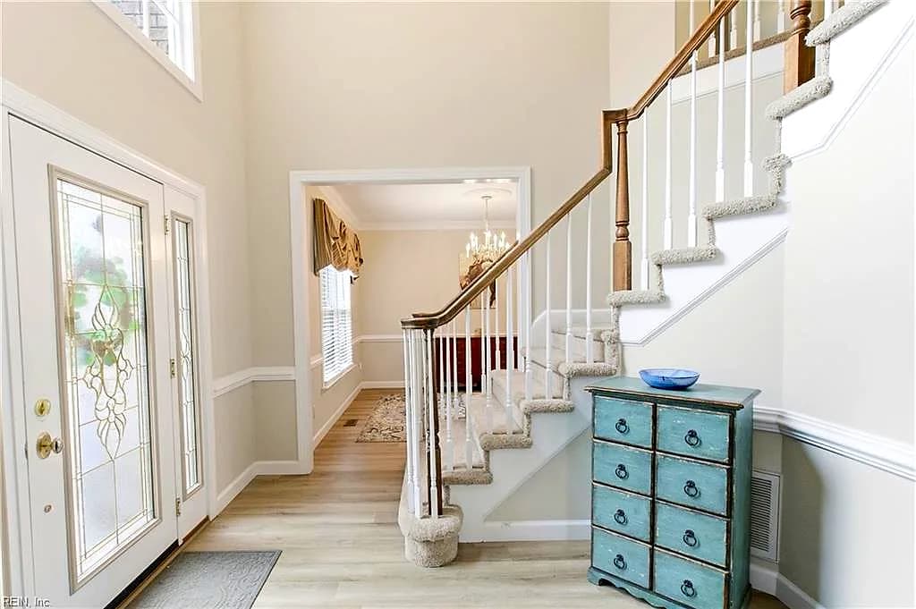 819 Keeling DR, CHESAPEAKE VA 23322 - Photo 3