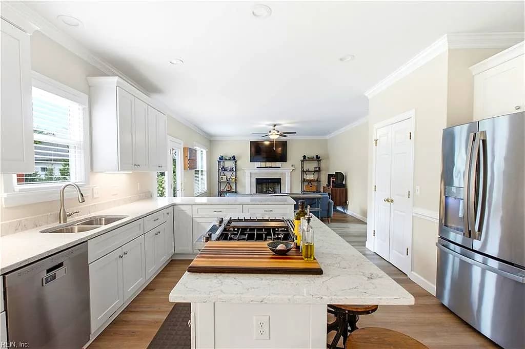 819 Keeling DR, CHESAPEAKE VA 23322 thumb 10