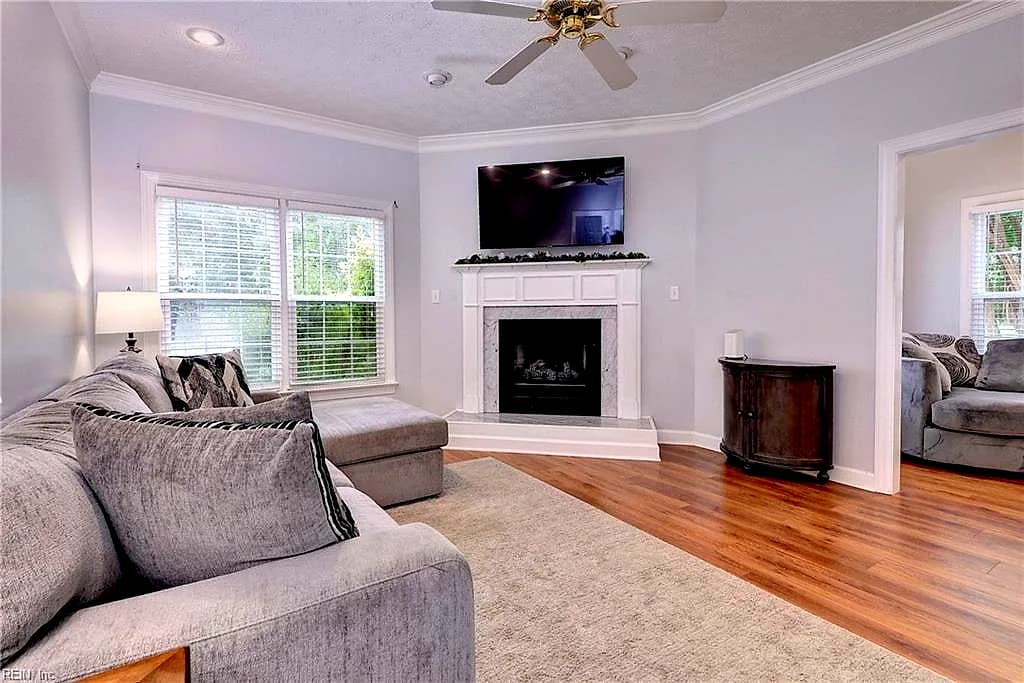 100 E Wedgwood DR, YORKTOWN VA 23693 thumb 9