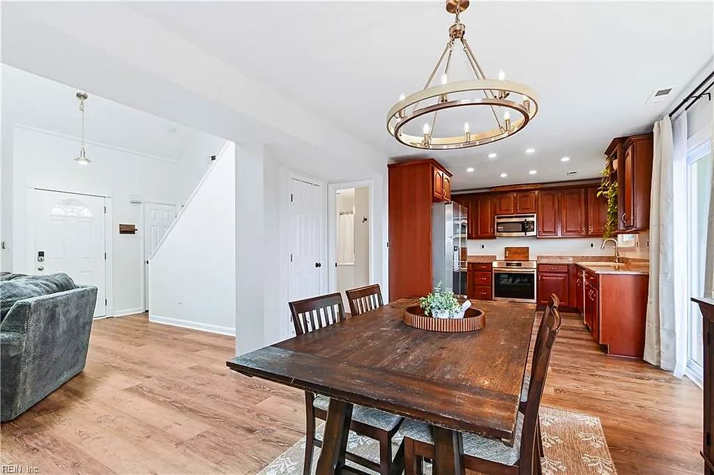 1516 Newport CIR, VIRGINIA BEACH VA 23453 thumb 6