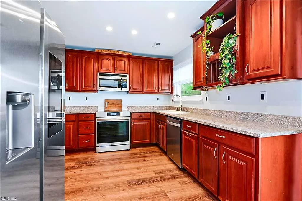 1516 Newport CIR, VIRGINIA BEACH VA 23453 thumb 8
