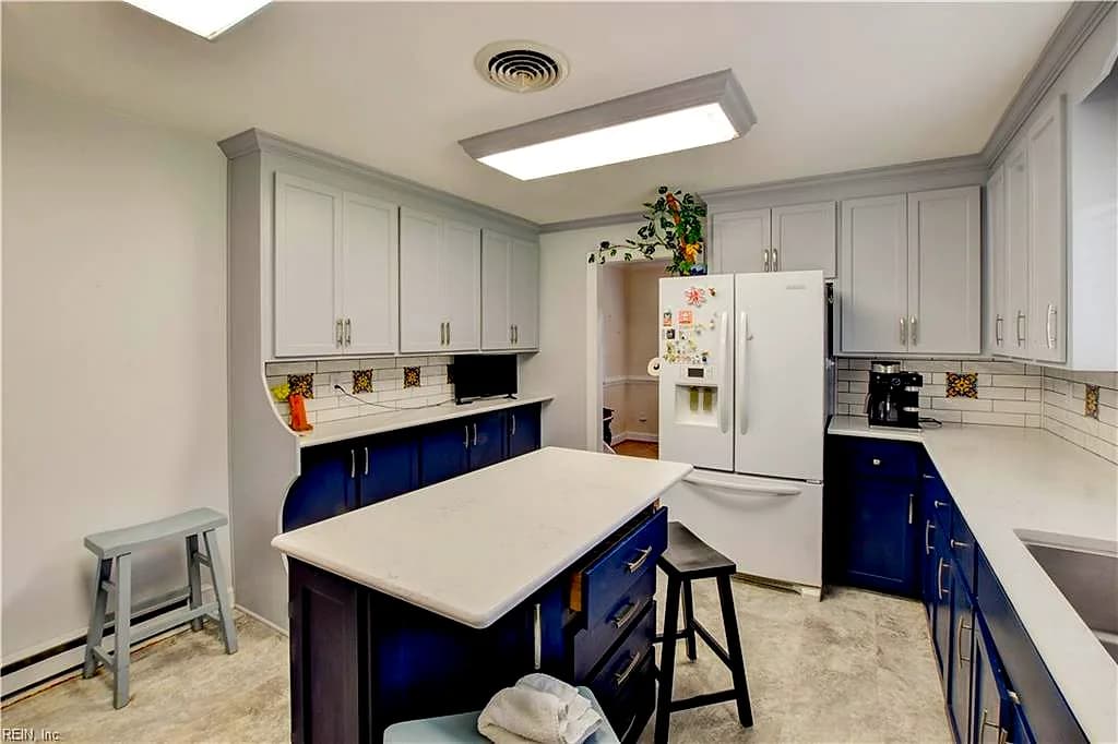 704 Chaucer CT, FRANKLIN VA 23851 thumb 11