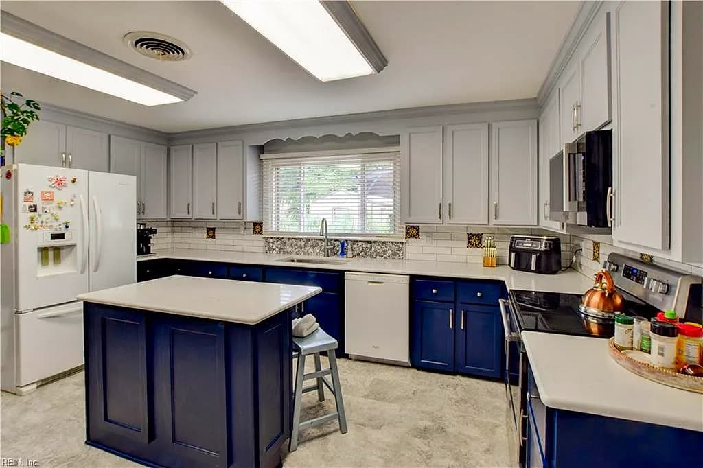 704 Chaucer CT, FRANKLIN VA 23851 thumb 12