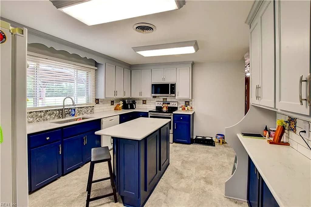 704 Chaucer CT, FRANKLIN VA 23851 thumb 10