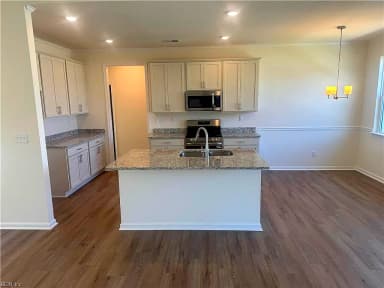 2207 Hampton Roads PW, CHESAPEAKE VA 23321 thumb 8