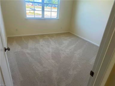 2207 Hampton Roads PW, CHESAPEAKE VA 23321 thumb 9