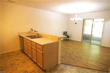 1641 Orchard Grove DR, CHESAPEAKE VA 23320 thumb 6