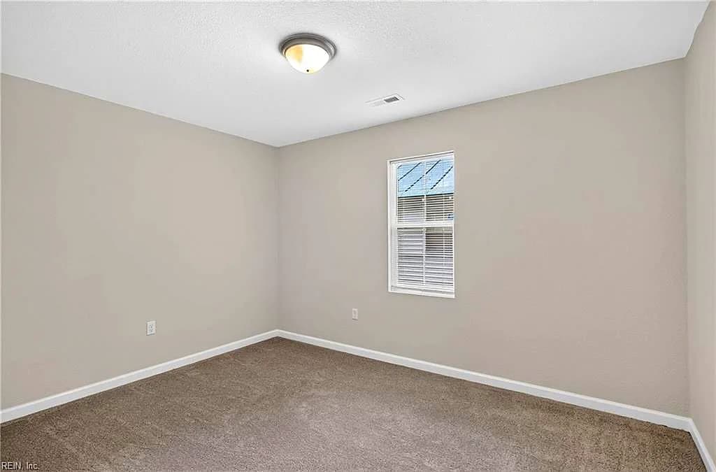 300 Fuller ST, SUFFOLK VA 23434 thumb 9