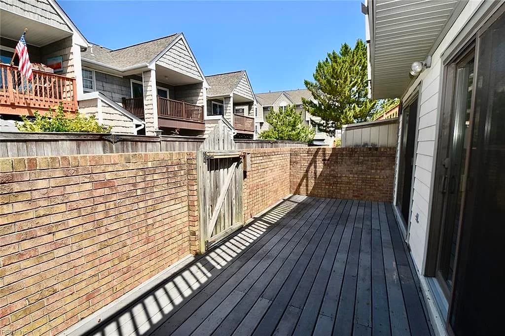 2407 Whaler CT, VIRGINIA BEACH VA 23451 - Photo 4