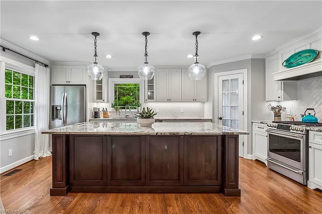 1202 Riverside DR, NEWPORT NEWS VA 23606 thumb 12