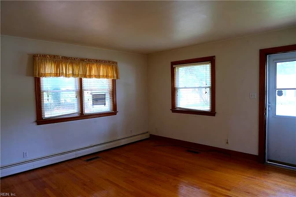 3911 South ST, PORTSMOUTH VA 23707 - Photo 3