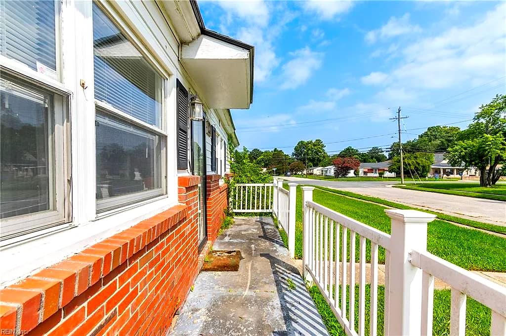 109 Avondale RD, PORTSMOUTH VA 23701 thumb 6