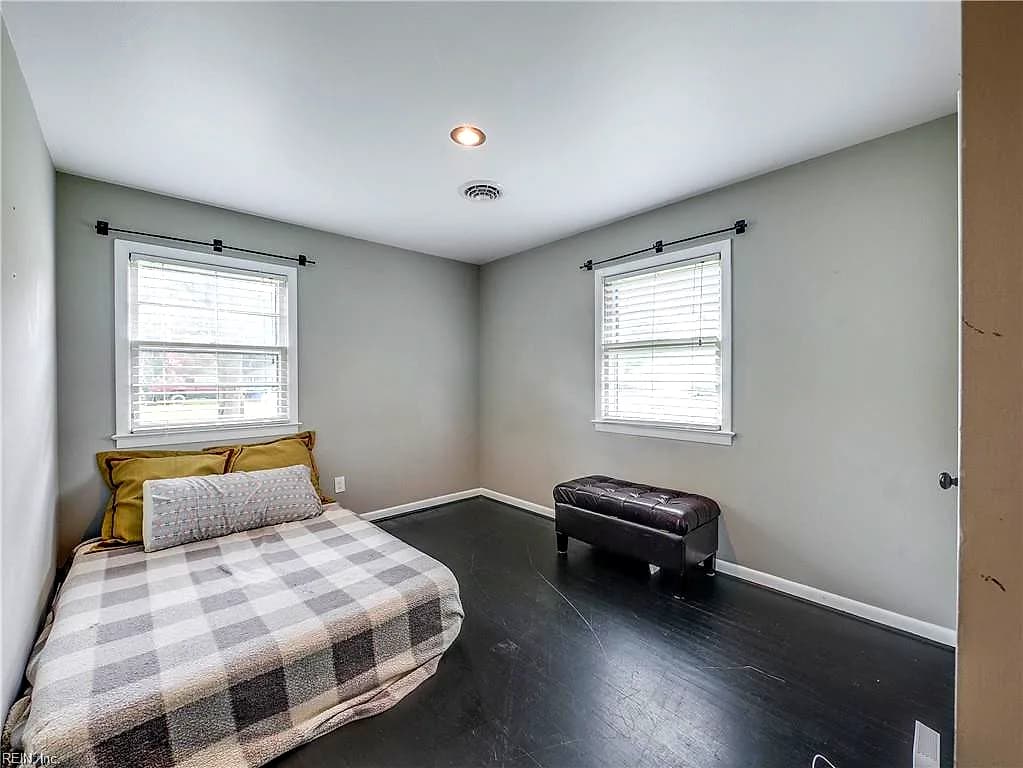 208 Collins DR, NEWPORT NEWS VA 23601 thumb 11