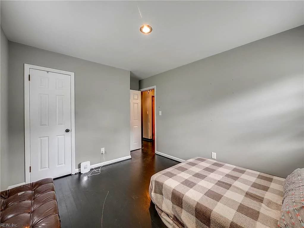 208 Collins DR, NEWPORT NEWS VA 23601 thumb 12