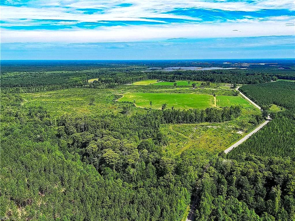 19.2Ac Hollybush RD, DENDRON VA 23839 - Main photo