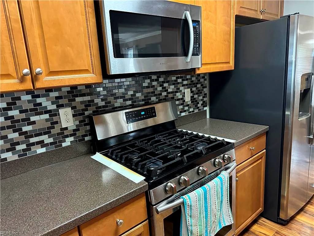 948 Stanhope GDNS, CHESAPEAKE VA 23320 thumb 8