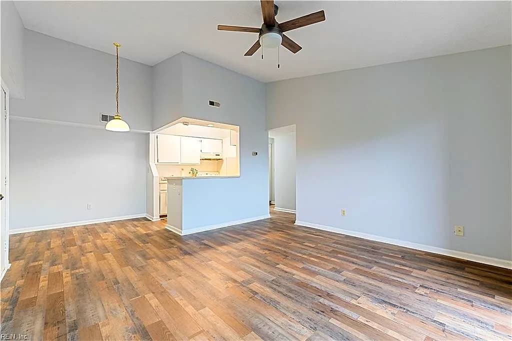 19 Haverford CT, HAMPTON VA 23666 - Photo 3