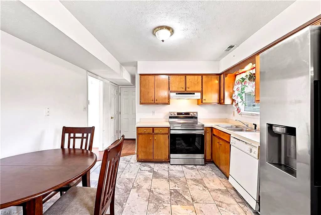 13 Jodys WAY, HAMPTON VA 23666 thumb 12
