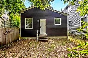 126 Linden AVE #2, PORTSMOUTH VA 23704 - Photo 2