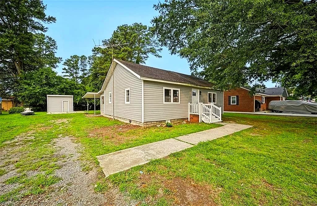 135 Whaley ST, SUFFOLK VA 23438 - Photo 3