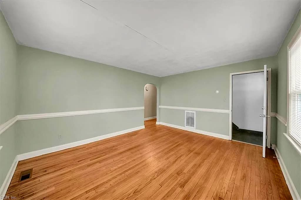1311 Melrose PW, NORFOLK VA 23508 thumb 9