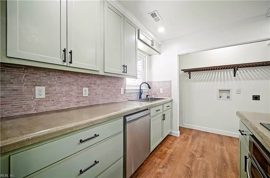 2525 Minnesota AVE, NORFOLK VA 23513 thumb 9